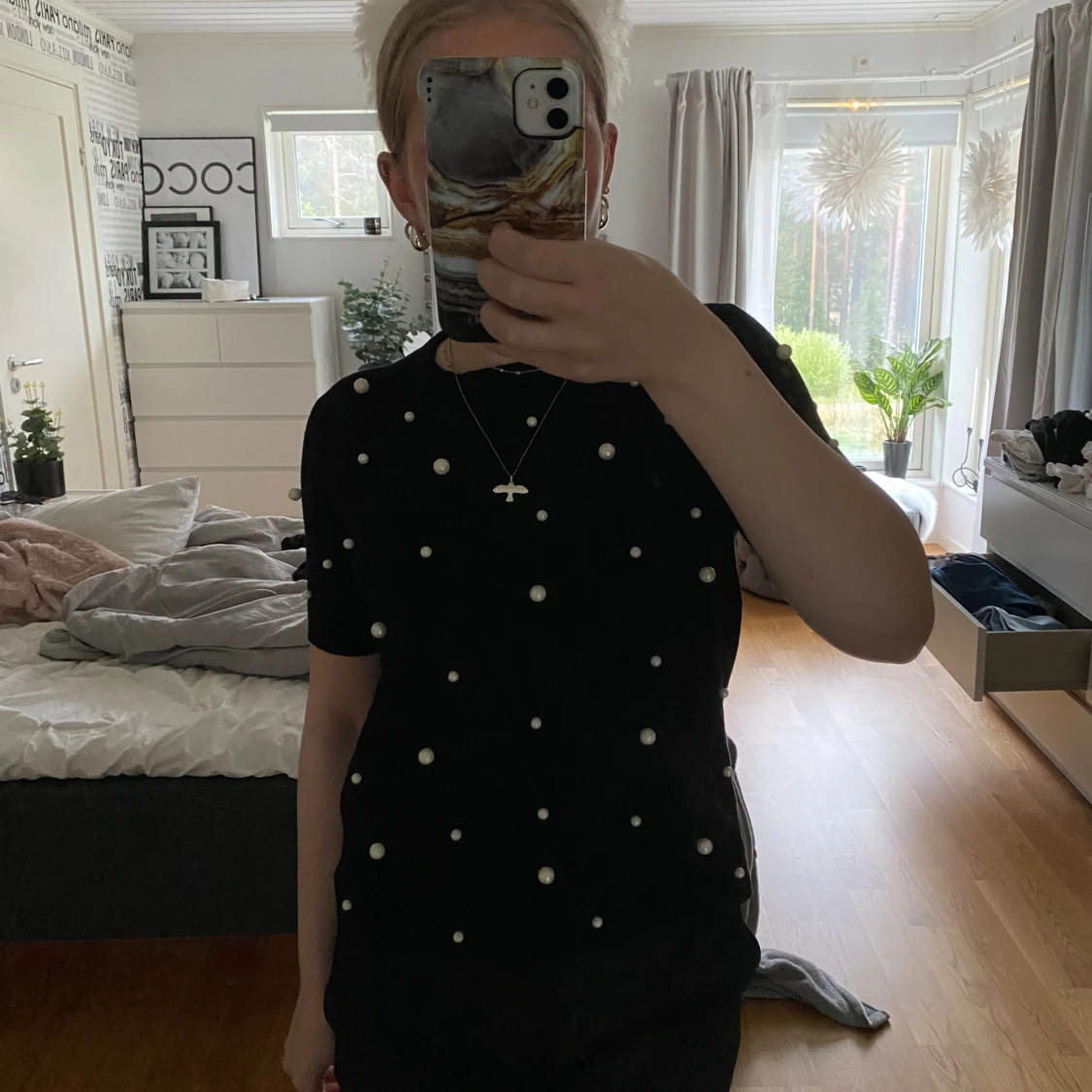 Svart stickad topp med pärlor från Zara - 1