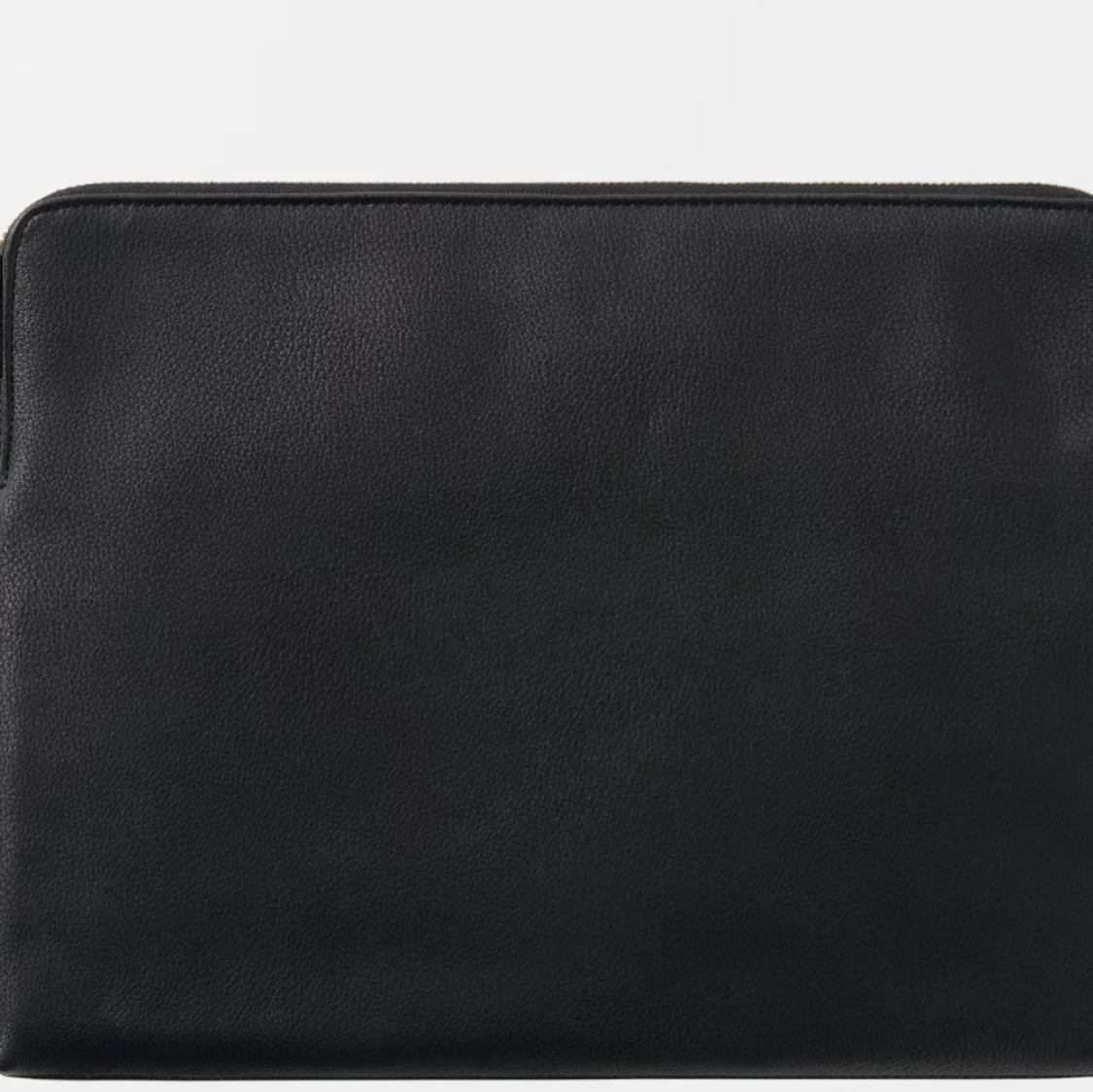 Svart datorväska i skinnimitation - 1