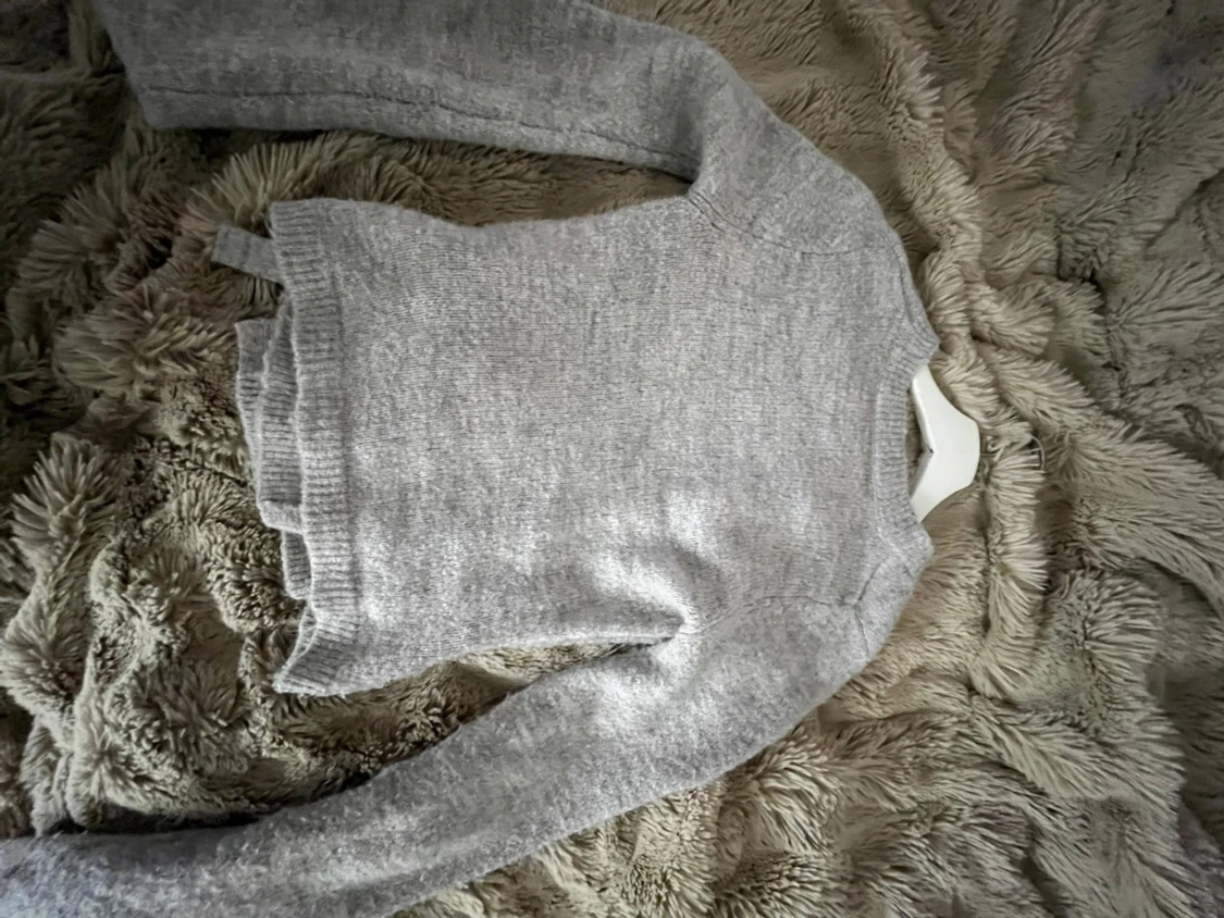 Grå omlottkofta med knytband - 4