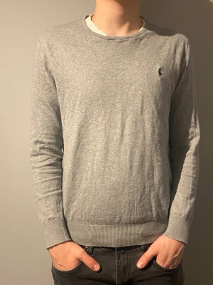 Ralph lauren tröja - Snygg stickad tröja från polo Ralph lauren i bra skick