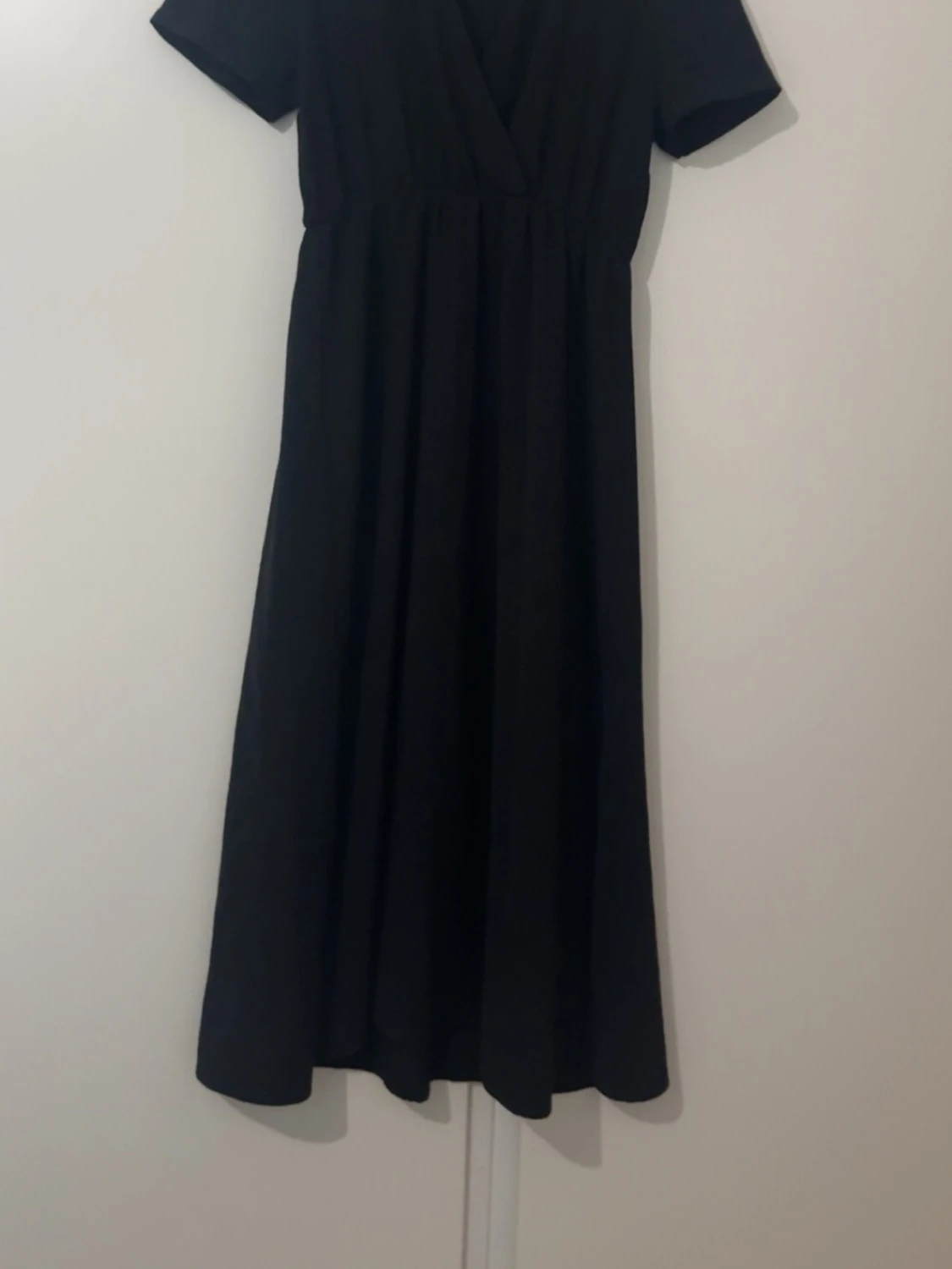 Svart långklänning med kort ärm - 2