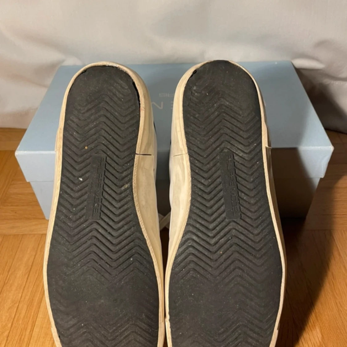 Philippe Model vita sneakers i skinn - 2