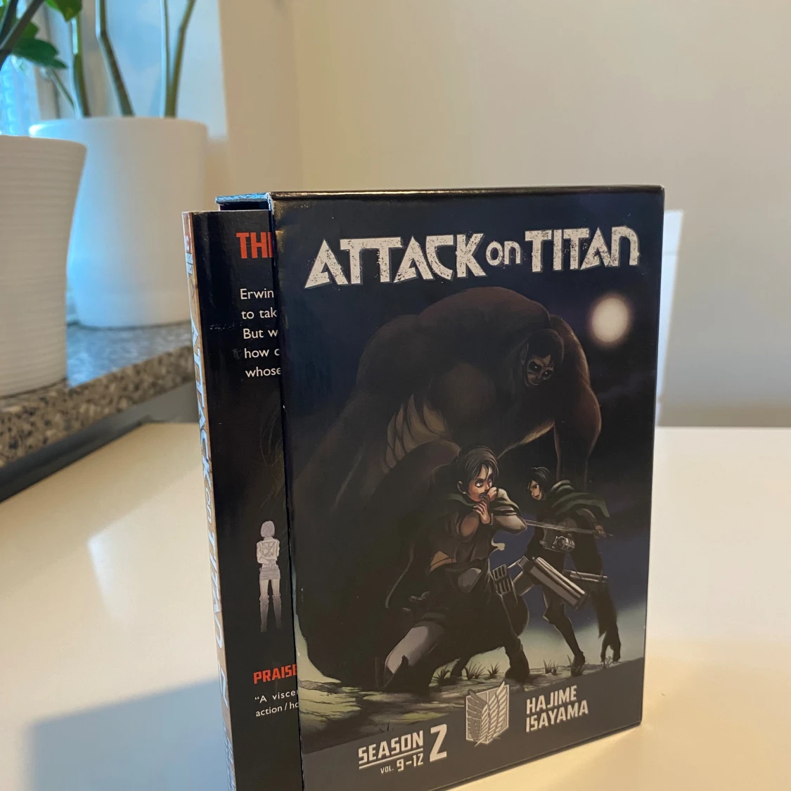 Attack on Titan (volym 1, 2, 9, 10, 11, 12) - 4