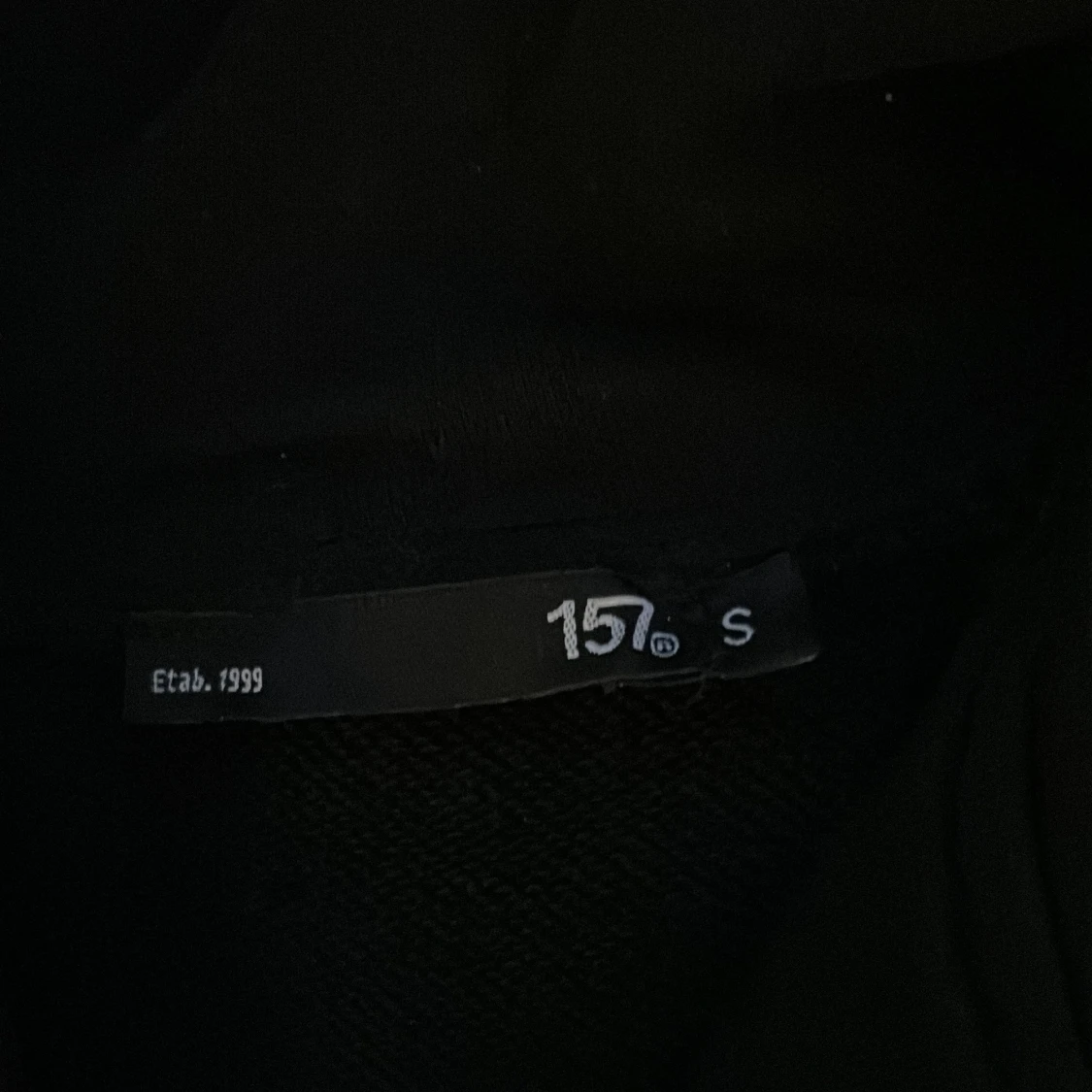 Svart half zip hoodie från 157 - 1