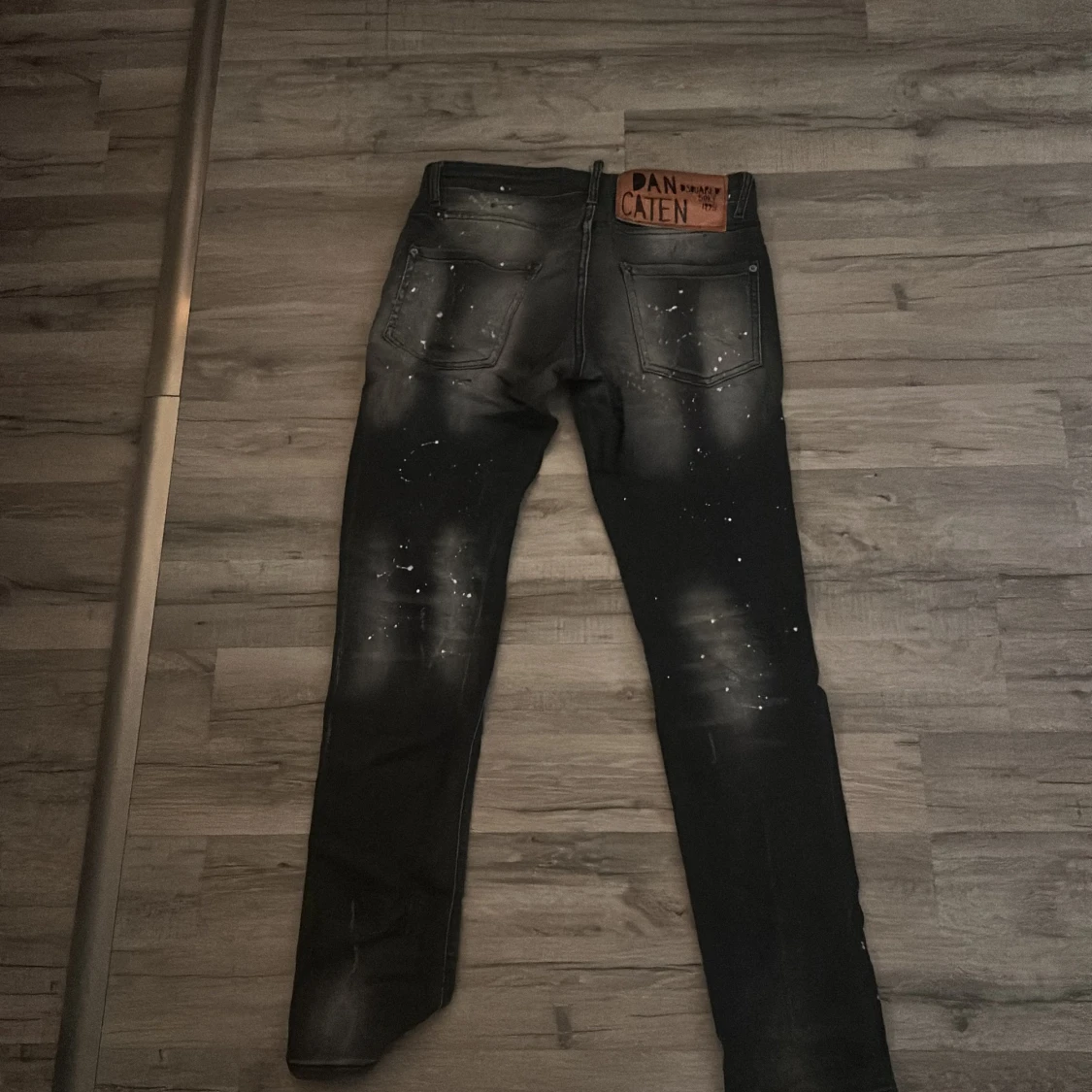 Svarta Dsquared2 jeans med detaljer - 2
