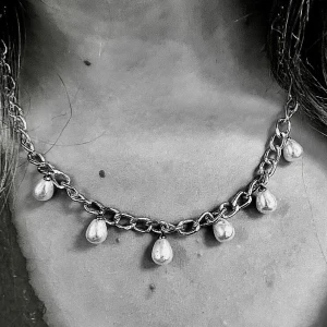 Pärl halsband  - Så fint halsband med vita pärlor (FINNS I GULD MED) Gör själv ❣️
