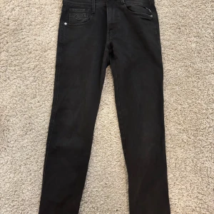Replay jeans - Svart replay i bra skick