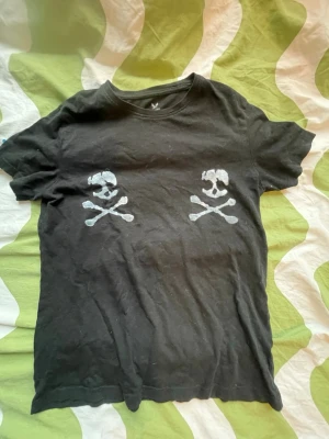 Asta kask T-shirt  - Hemmagjord men håller i tvätten