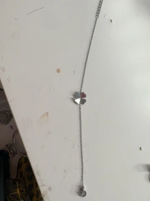 Edblad Armband - Säljer ett armband från Edblad. den är ca 20 cm på längden. Säljer för att jag inte längre använder silver. Pris kan diskuteras❤️