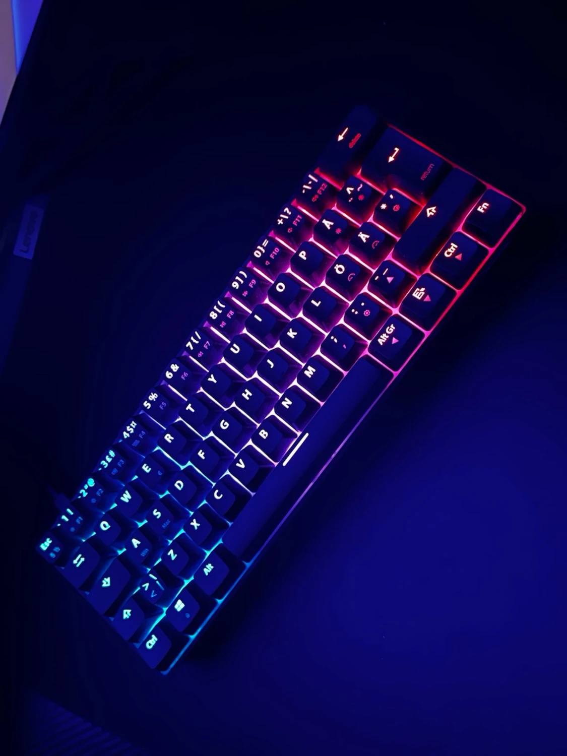 RGB Mekaniskt Tangentbord 60%