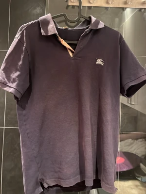 Burberry piké  - Burberry piké i fint skick. Hör av er vid fundering!😊⛰️