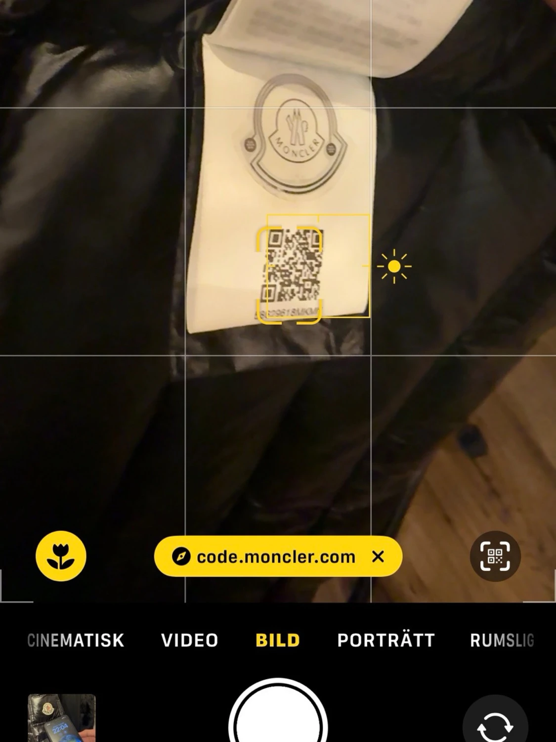 Svart Moncler pufferjacka med huva - 3