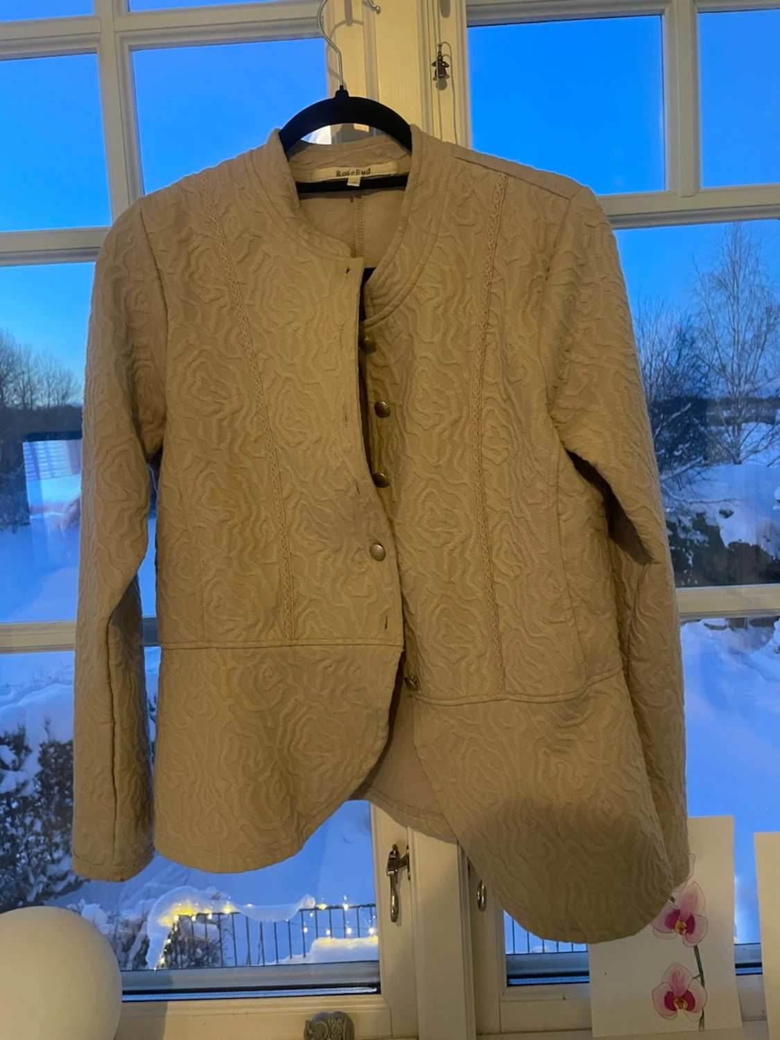 Beige strukturerad kavaj från RoseBud - 2