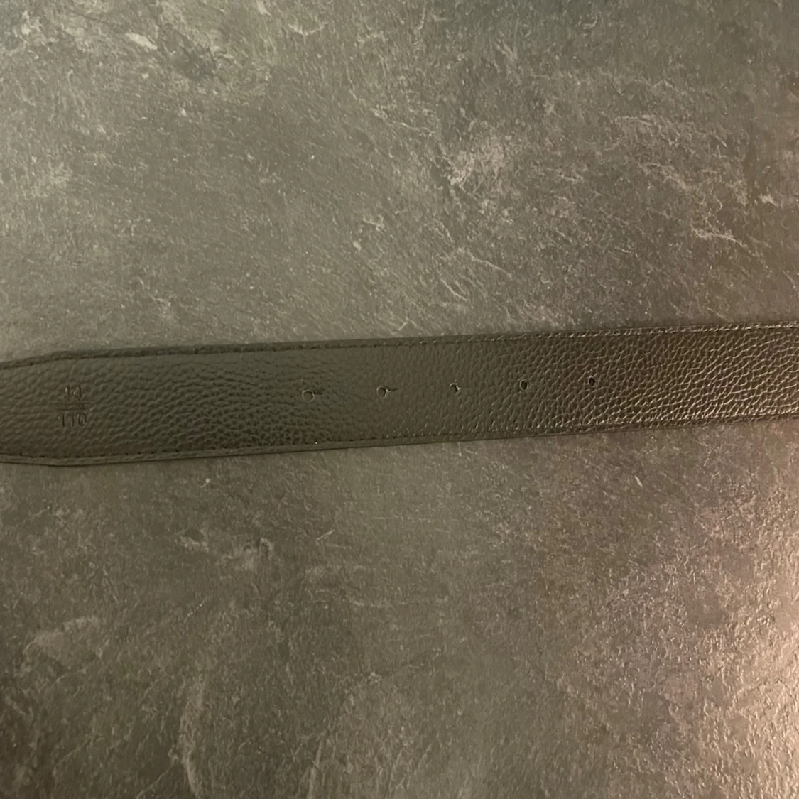 Svart h-ermes bälte med H-spänne i silver - 3