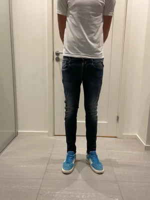 Replay Jeans - Säljer nu dessa Replay jeans, W30 o L30, skriv för fler bilder/frågor🙌🏼