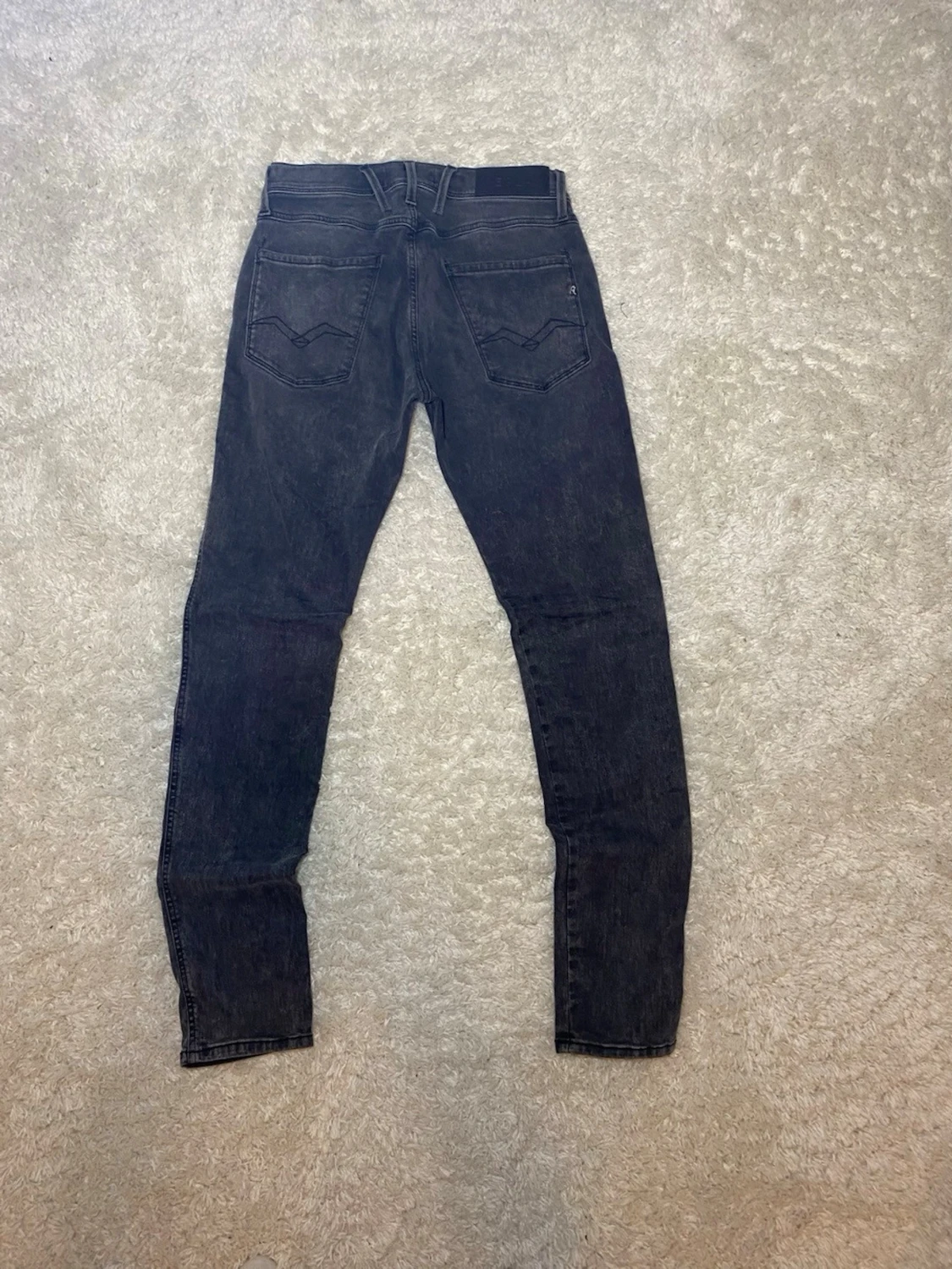 Svarta Replay Anbass jeans - 2