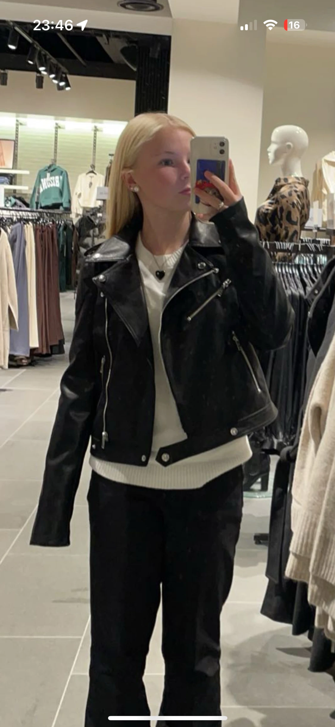 Svart skinnjacka från Noisy May