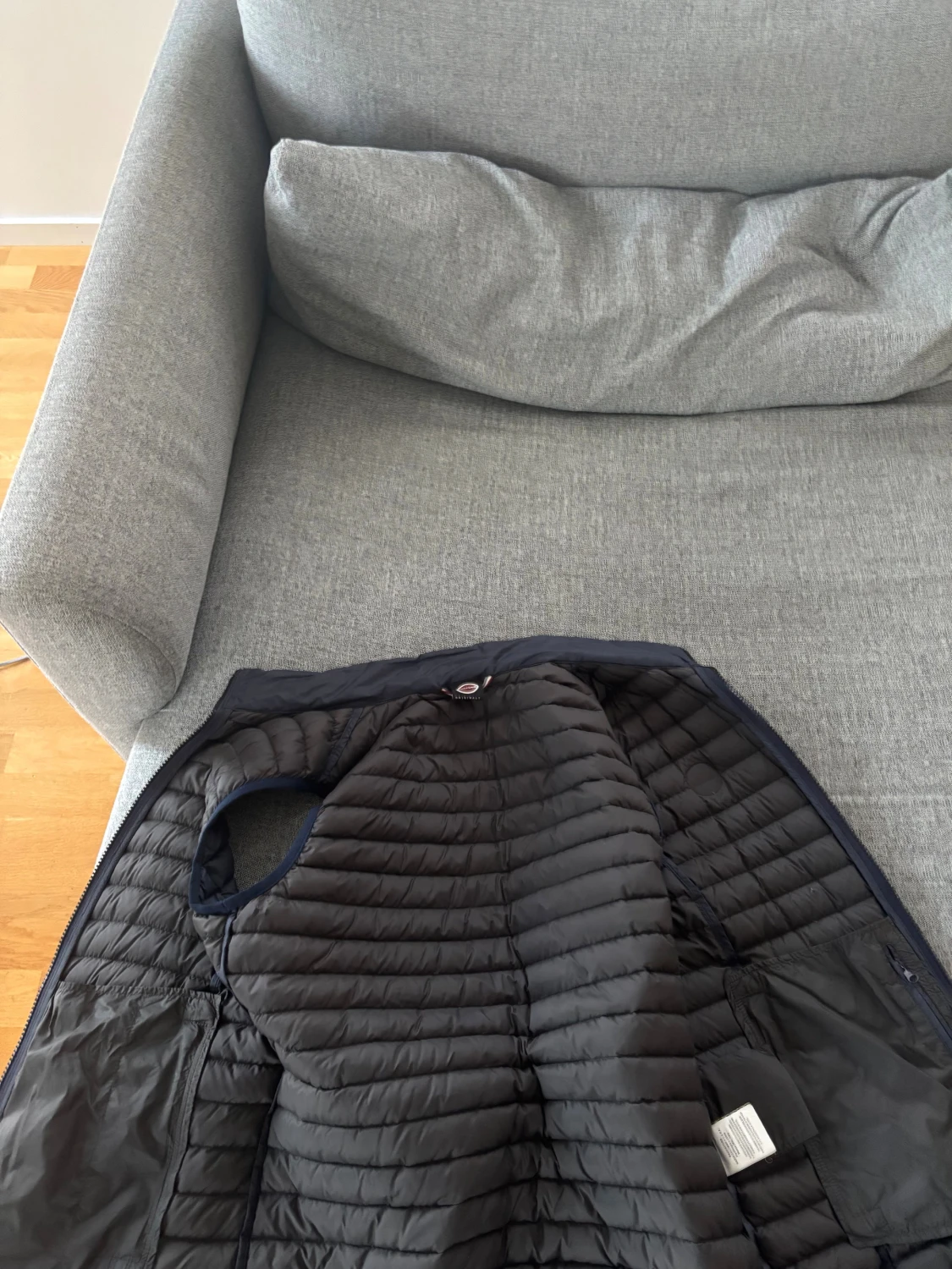 Mörkblå dunväst från Colmar, 16Y - 2