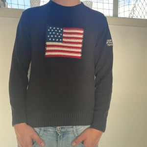 Gant tröja  - Stickad Gant tröja herr| pris:499kr| storlek: L men passar M| skick: 9,8/10| hör av dig vid minsta lilla fundering eller fråga| 