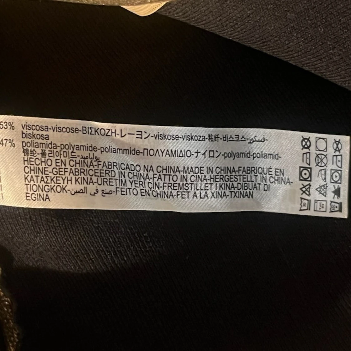 Guldig topp från Zara - 4