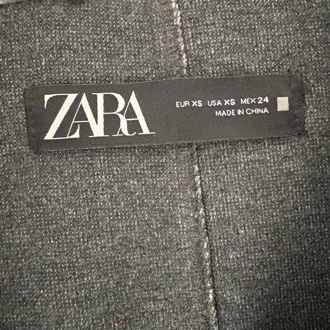 Grå overshirt från Zara XS - 2