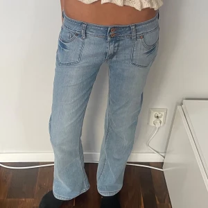 Blåa jeans - Blåa jeans