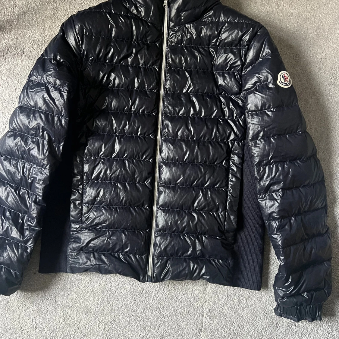 Svart Moncler pufferjacka herr - 1