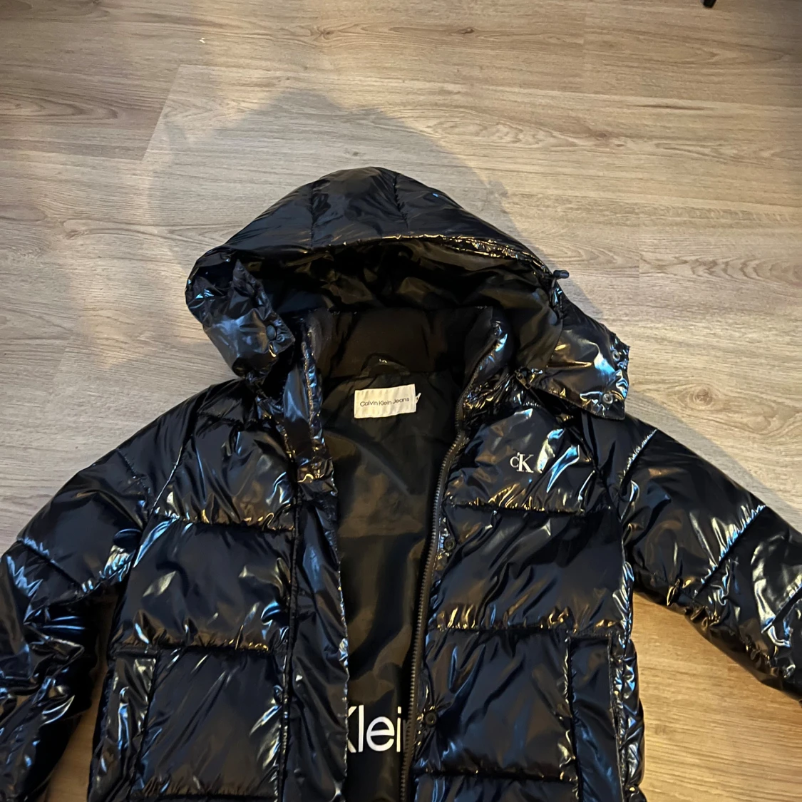 Svart pufferjacka från Calvin Klein