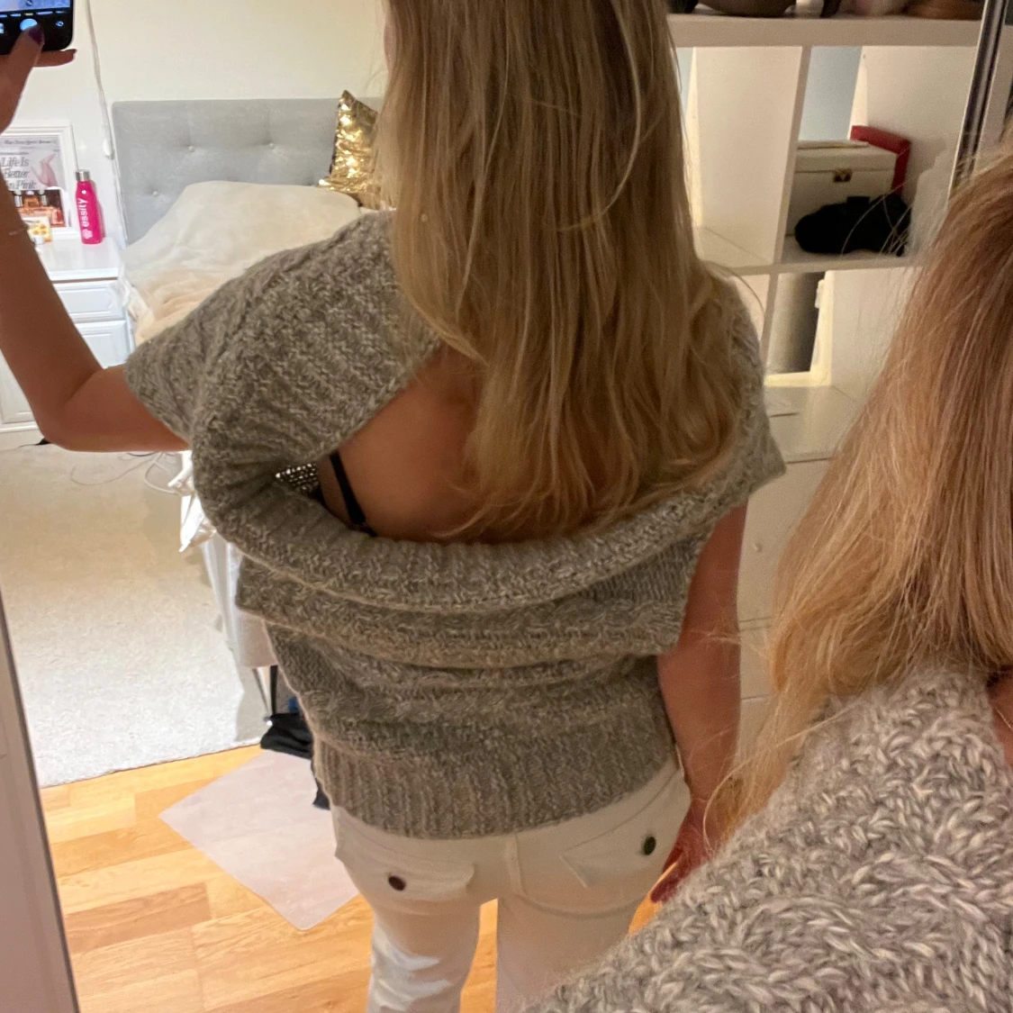 Grå stickad kofta från Custommade - 1