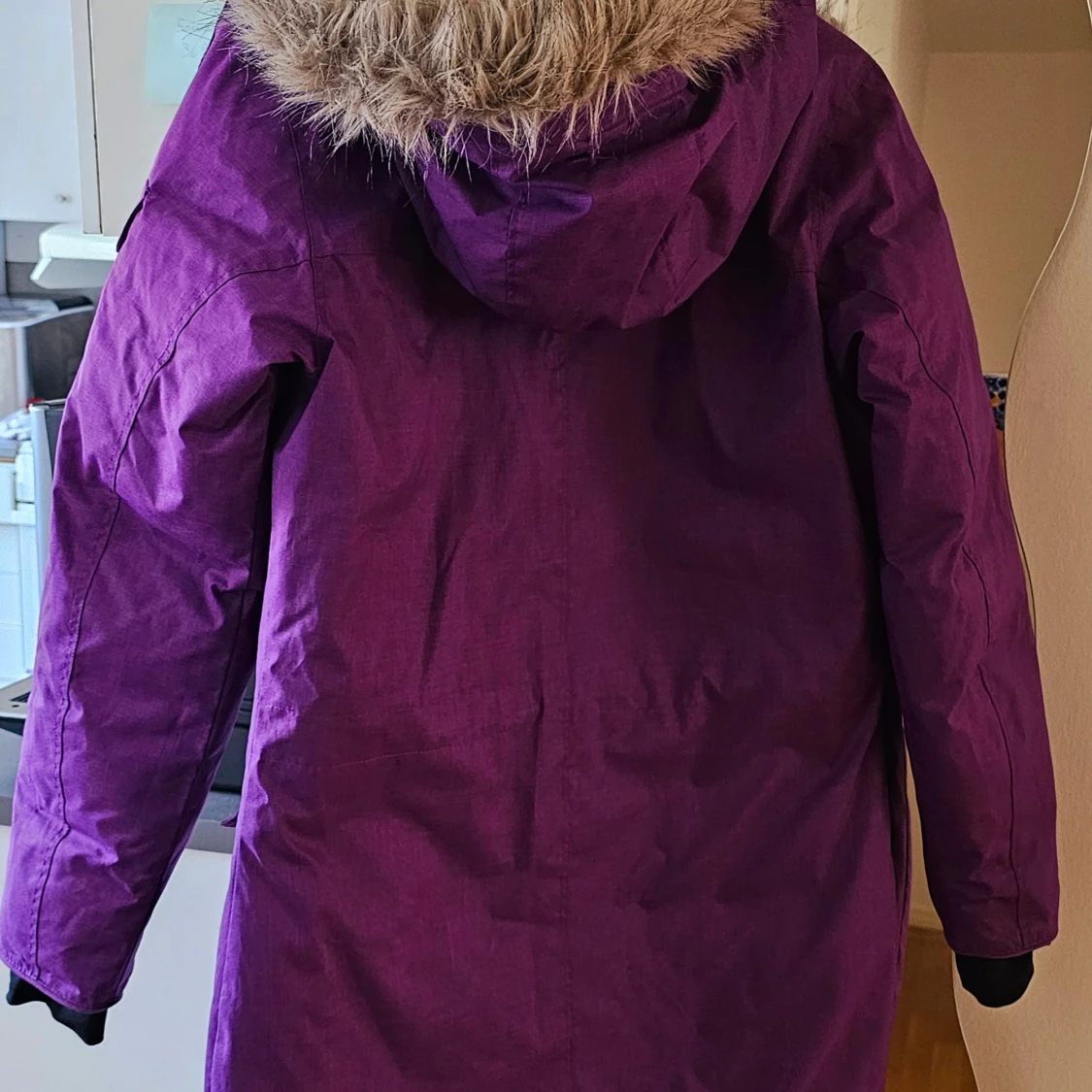 Lila parkajacka med fuskpäls från Everest - 1