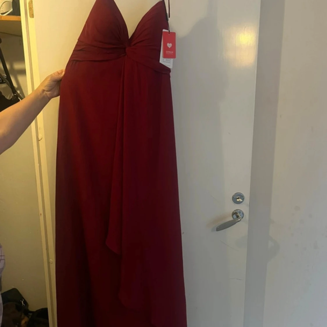 Vinröd långklänning från JJ's House