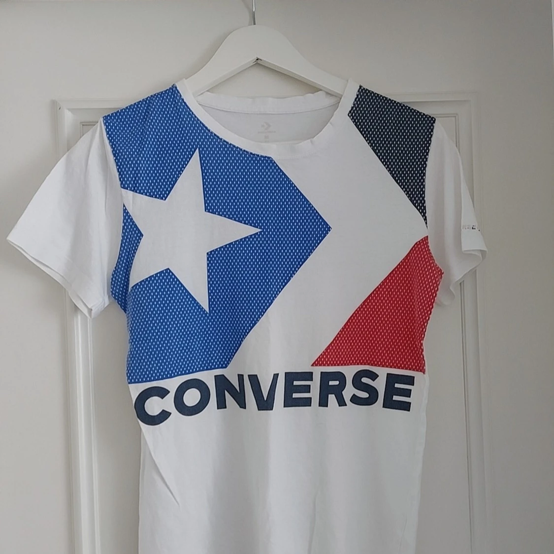 Vit Converse t-shirt med grafiskt tryck 10-12år - 1