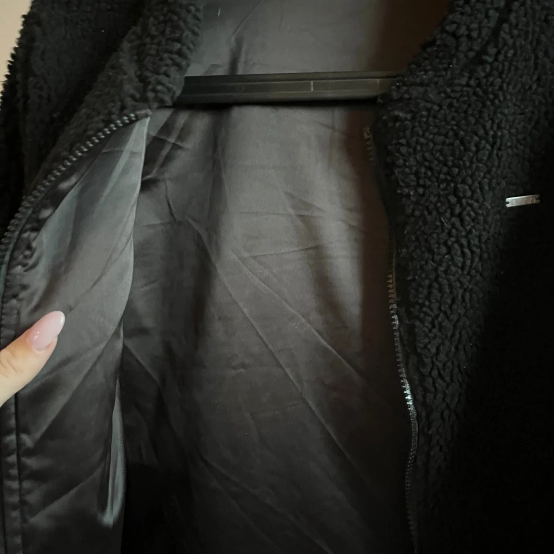 Svart teddyjacka från Aim'n - 2