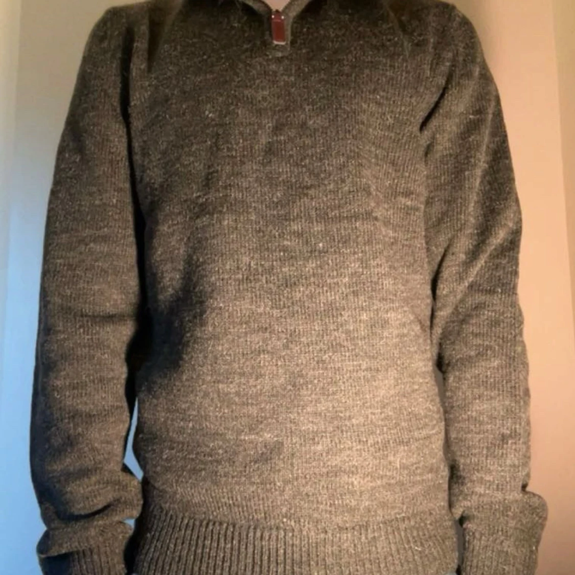 Grå stickad tröja från Pier One - 3