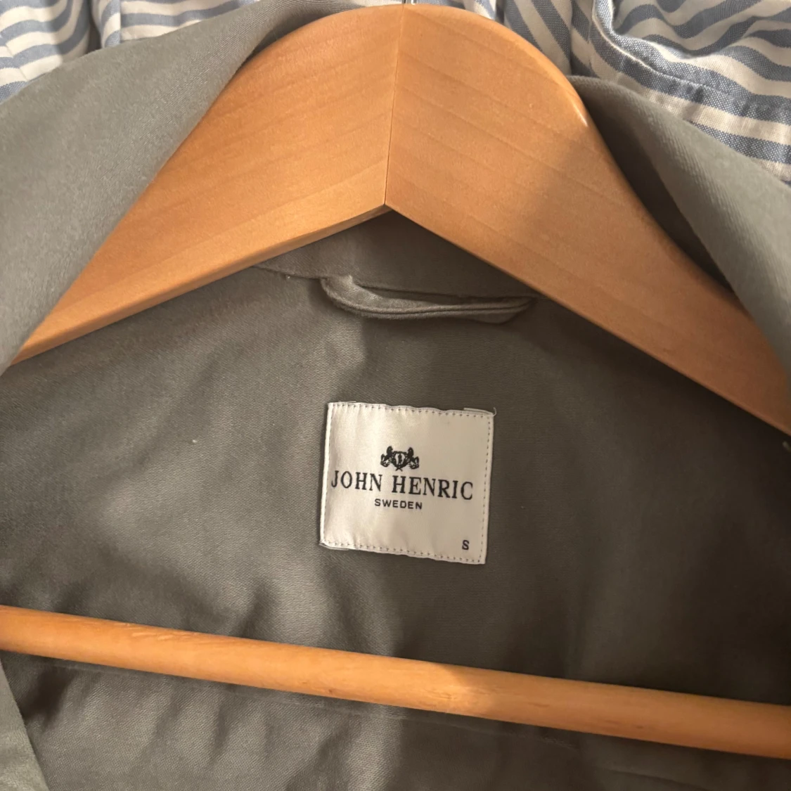 Grön overshirt från John Henric - 2