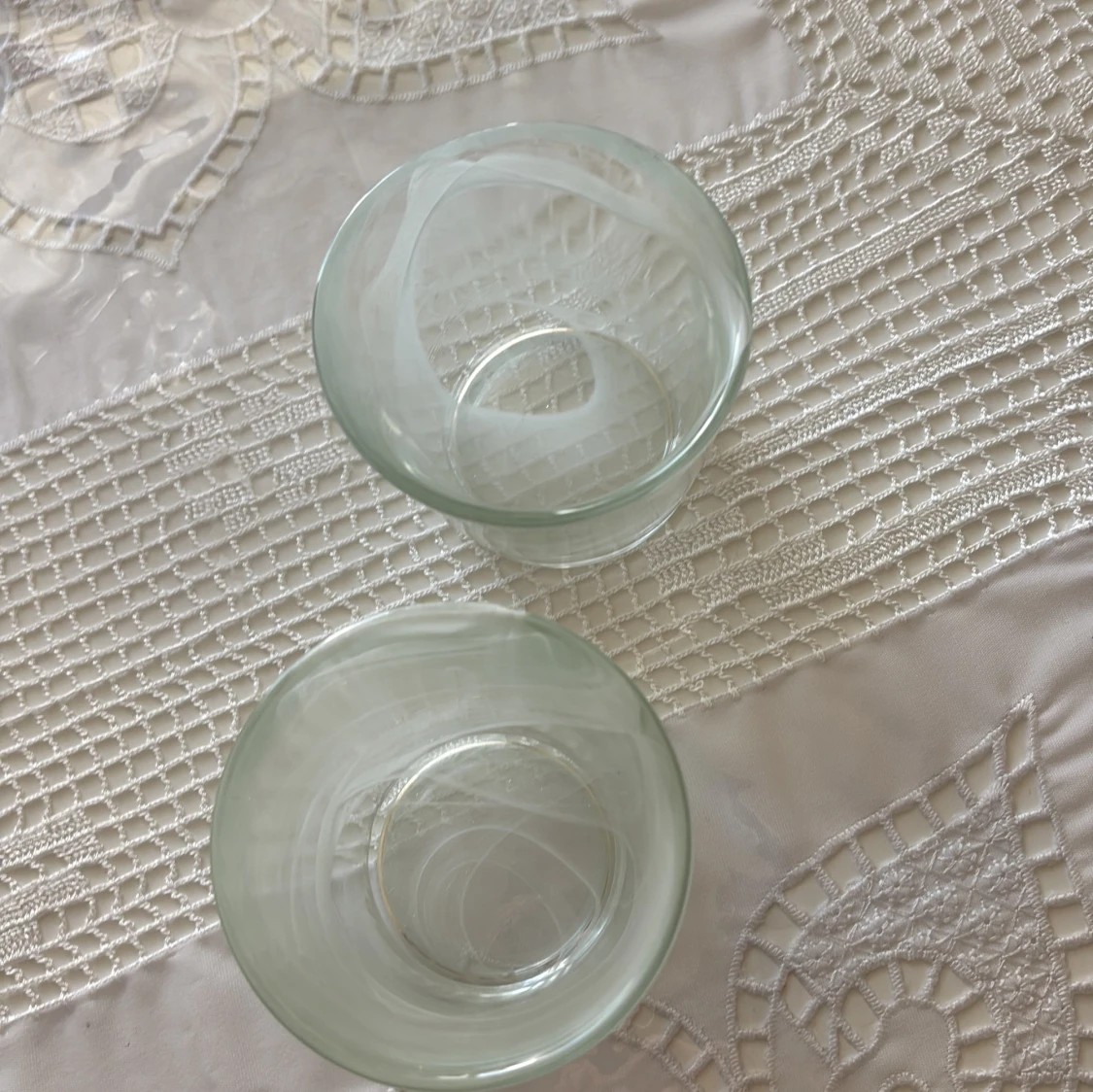 4 stycken fina inrednings glas med ett virvlande mönster - 1