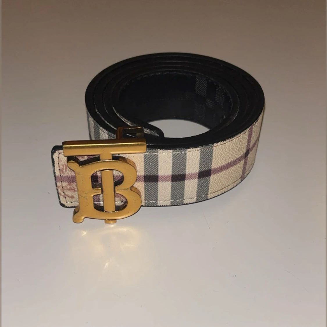 Burberry bälte