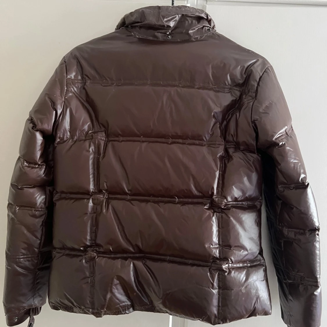 Brun dunjacka från Moncler branson - 1