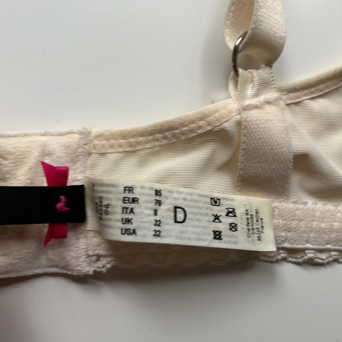 Krämfärgad spets-bh från Passionata - 3