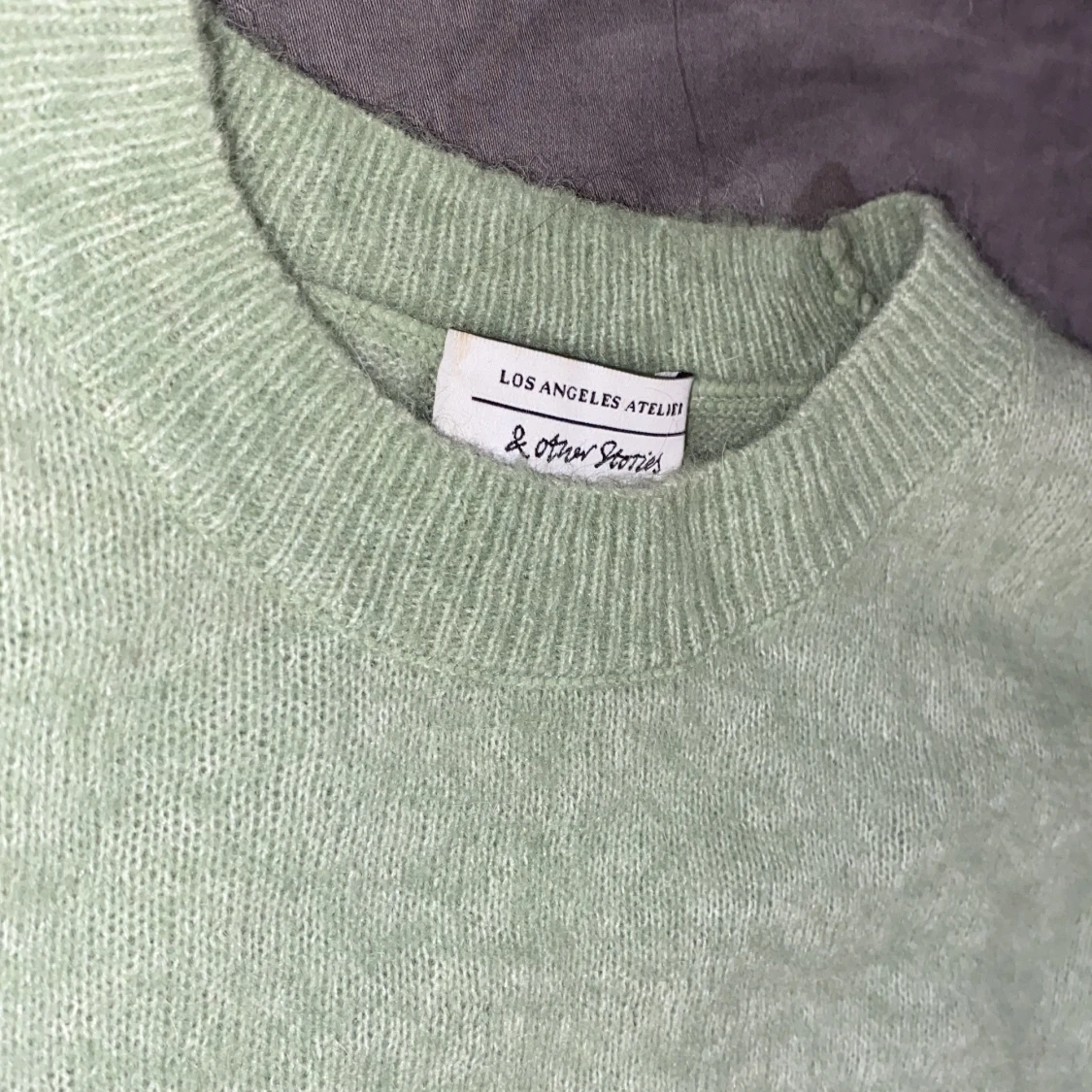 Ljusgrön stickad tröja & Other Stories - 1