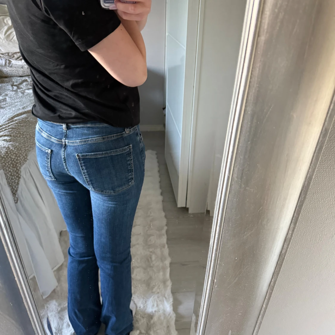 Blå bootcut jeans med låg midja - 1