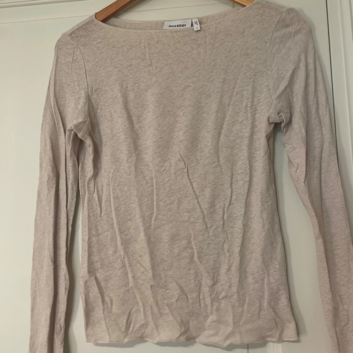 Beige långärmad topp från Weekday - 1