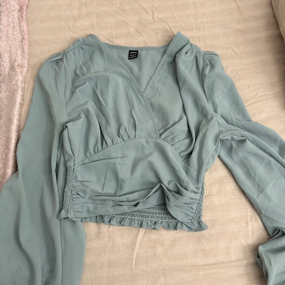 grön blus från Shein