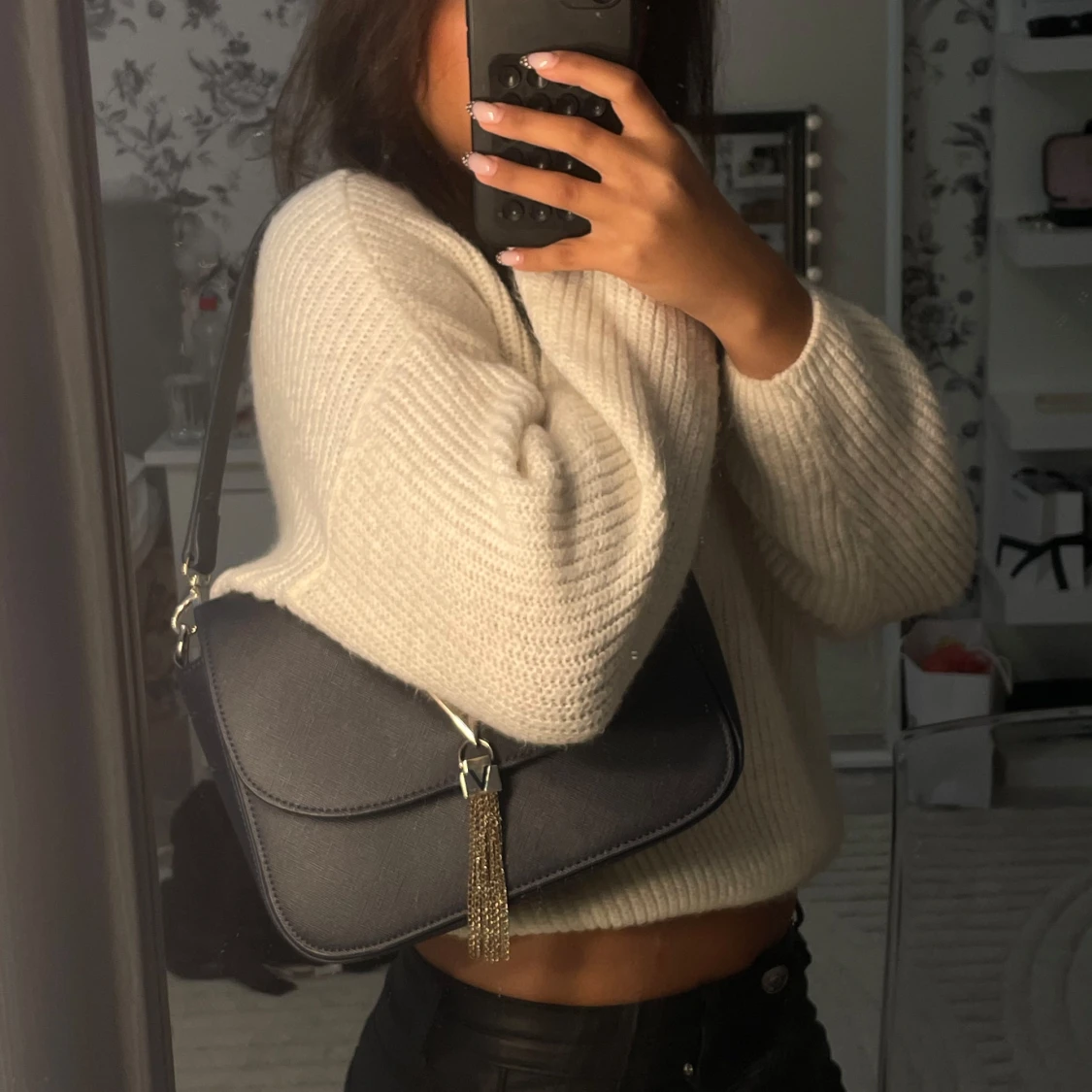 Svart axelväska från Valentino - 2