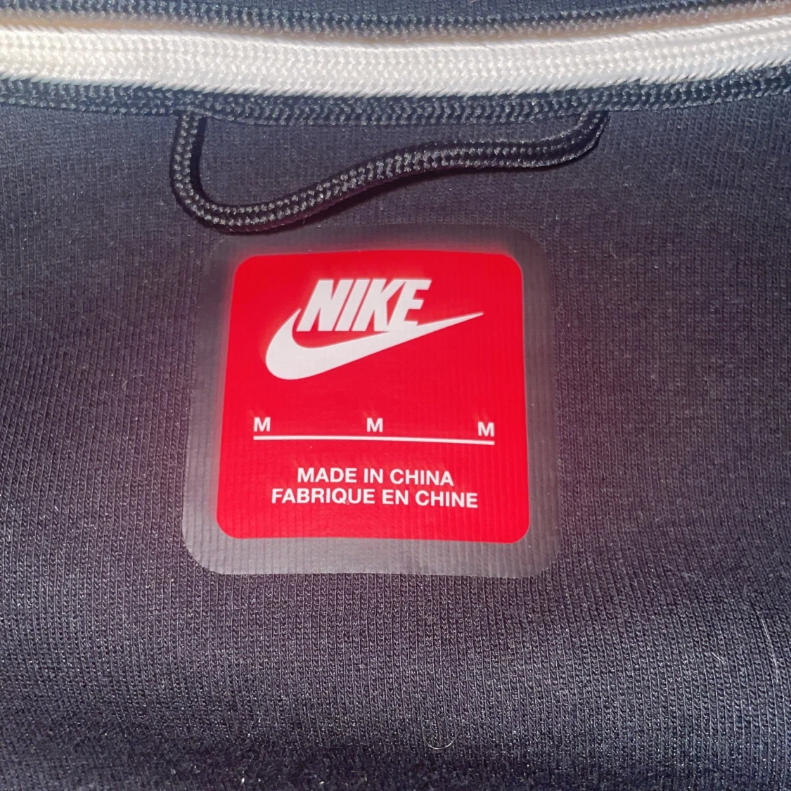 Svart Nike hoodie med dragkedja - 2