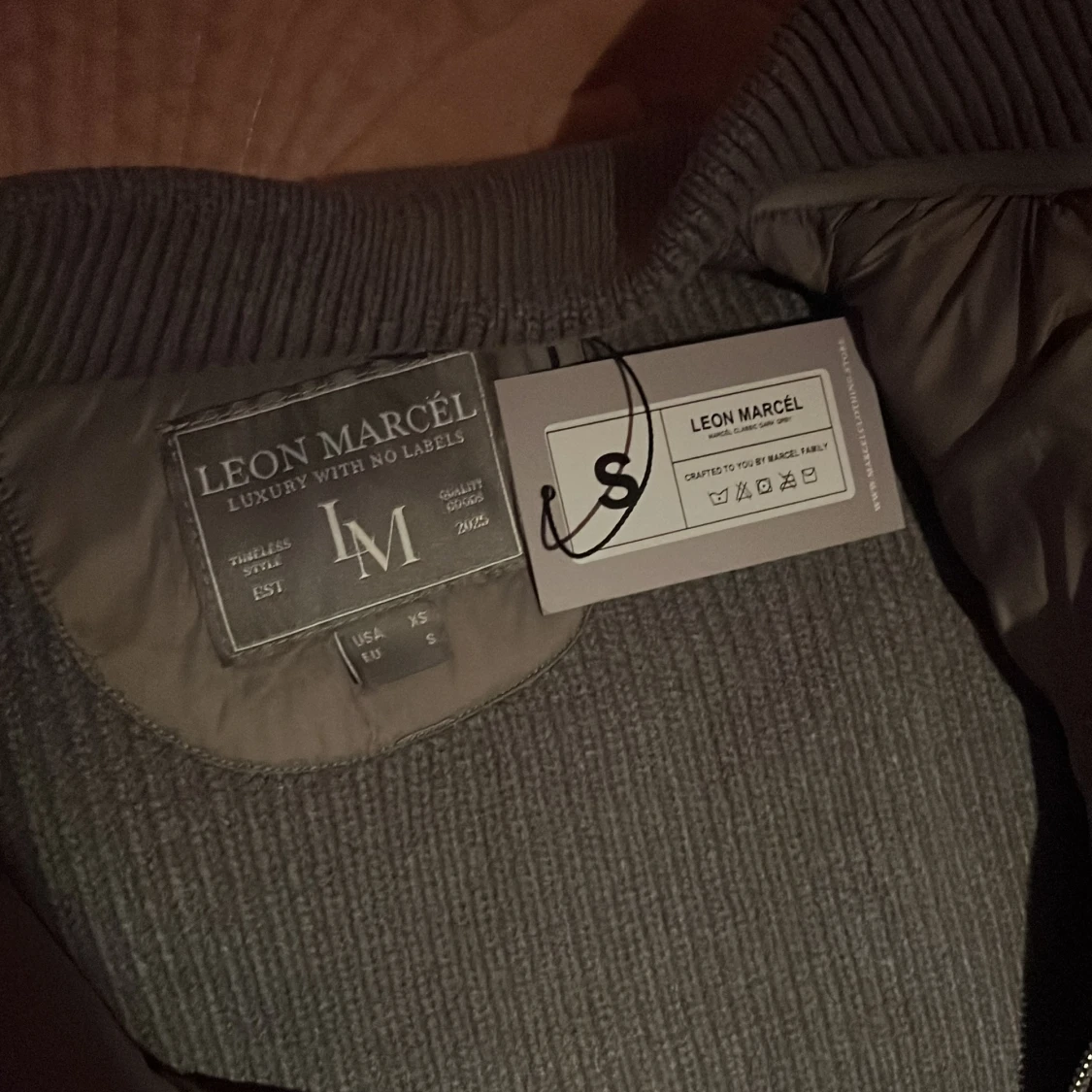 Leon Marcel jacka i storlek S  - 3