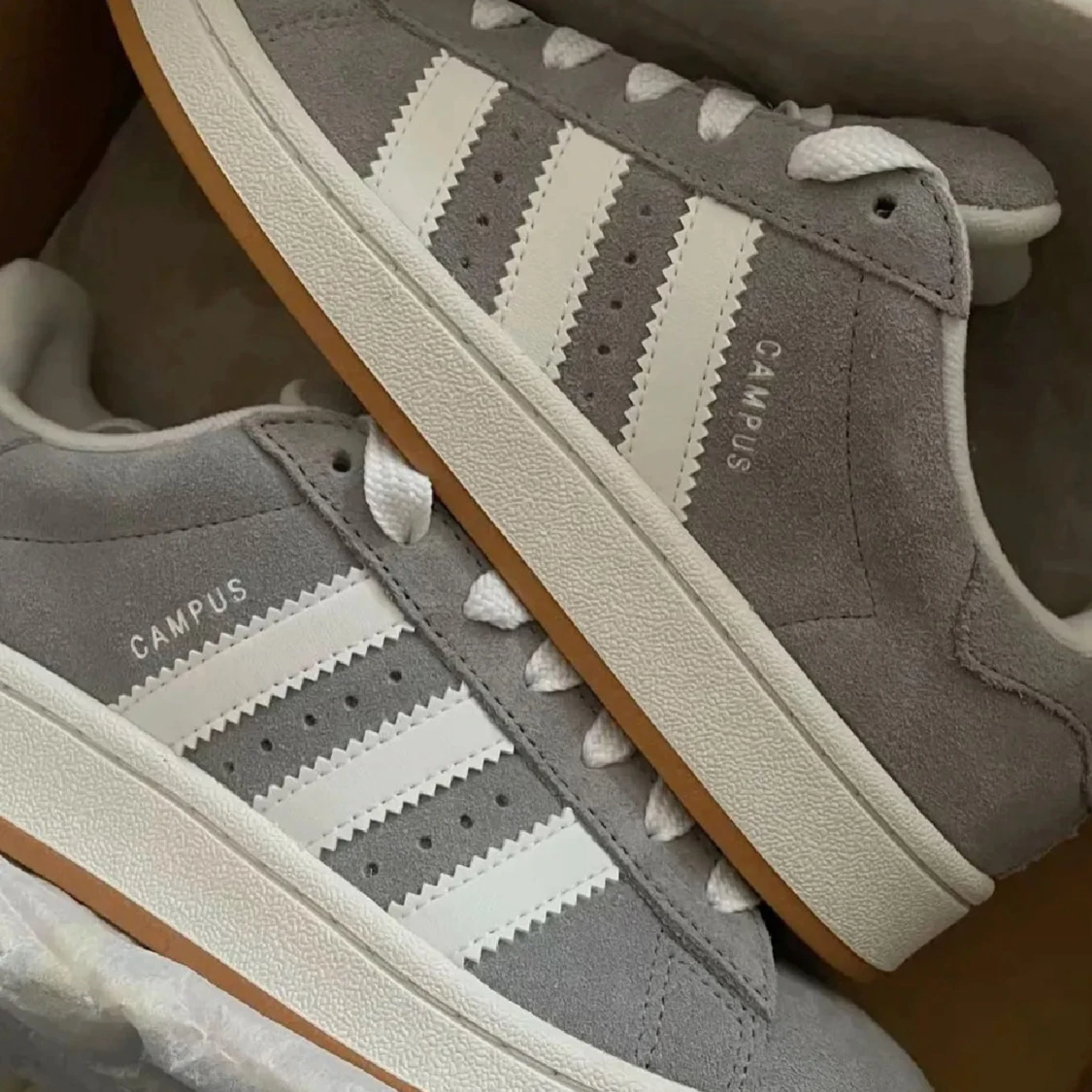 Adidas Campus grå sneakers mocka - 2