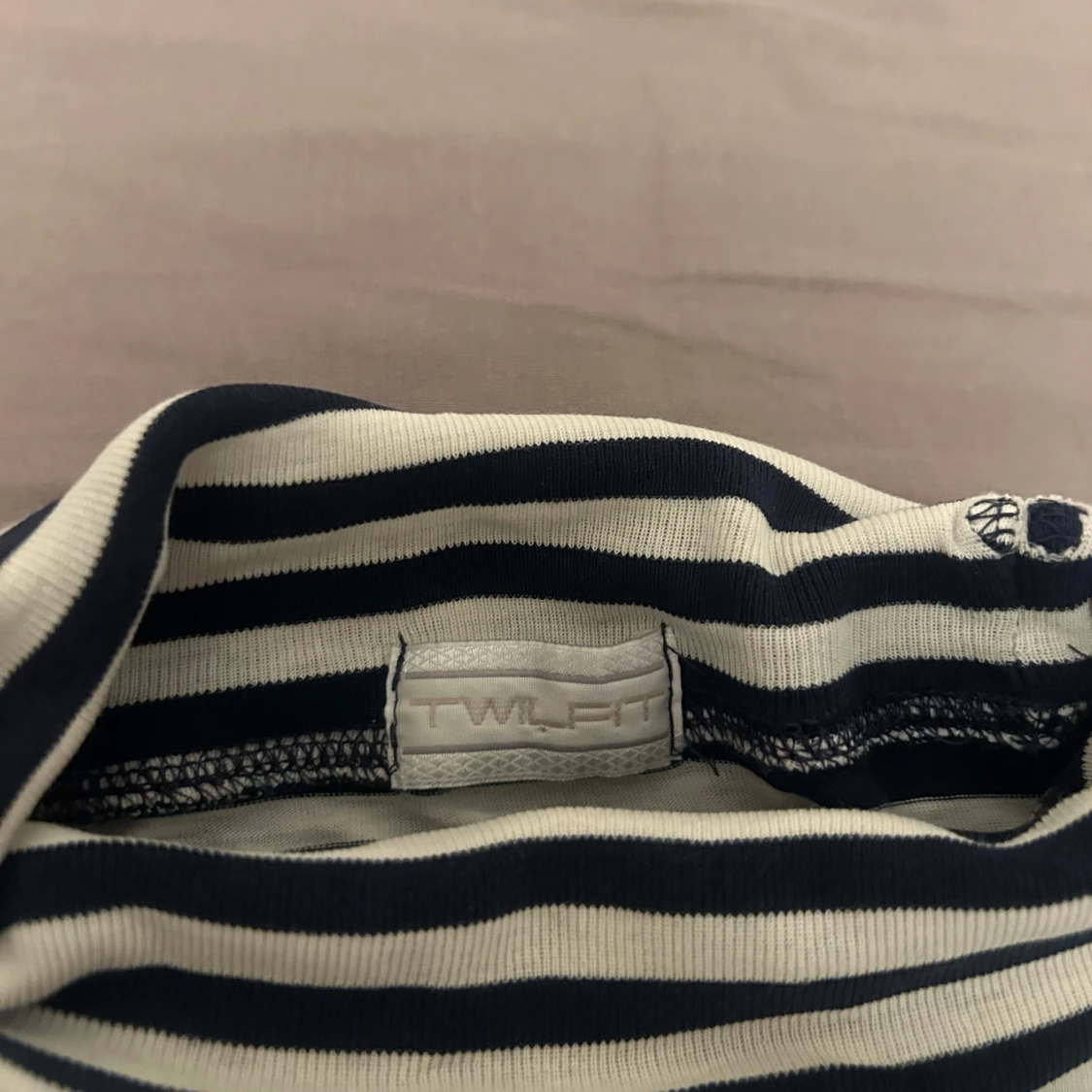 Randig polotröja från TWLFT - 3