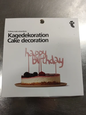 Födelsedag kakdekoration - Happy Birthday kakdekoration som inte kommit till användning 