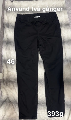 Jeggings från kappahl - Använda två gånger storlek 46 vilket enligt Kappahls sida motsvarar L